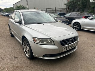 Location: Mitcham - 2008 VOLVO S40 SE 20V AUTO 4 Door Saloon REG: YS57ULC, Keys: No, MOT Expiry date: 16/11/2026, 2435 Petrol, 5 Speed Auto Petrol, Former Keepers: 7