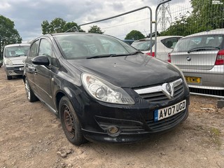 Location: Mitcham - 2007 VAUXHALL CORSA DESIGN AUTO 5 Door Hatchback REG: AV07UGD, Keys: No, MOT Expiry date: 16/12/2026, 1364 Petrol, 5 Speed Auto Petrol, Former Keepers: 8