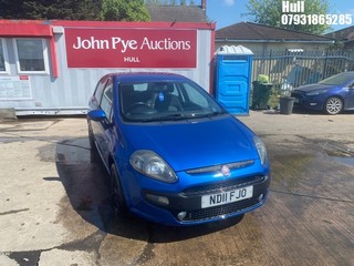 Location: Hull - 2011 FIAT PUNTO EVO GP 5 Door Hatchback REG: ND11FJO, Keys: No, MOT Expiry date: 30/11/2026, 1368 Petrol, 5 Speed Manual Petrol, Former Keepers: 11