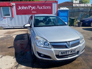 Location: Hull - 2008 VAUXHALL ASTRA DESIGN S-A 5 Door Hatchback REG: NH57MXE, Keys: No, MOT Expiry date: 05/02/2025, 1598 Petrol, 5 Speed Semi Auto Petrol, Former Keepers: 4