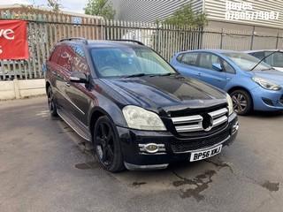 Location: Hayes - 2006 MERCEDES GL420 CDI 4-MATIC A Estate REG: BP56XMJ, Keys: No, MOT Expiry date: 06/01/2027, 3996 Diesel, 7 Speed Auto Diesel, Former Keepers: 5