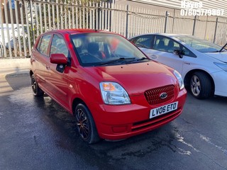 Location: Hayes - 2006 KIA PICANTO LX 5 Door Hatchback REG: LV06ETO, Keys: No, MOT Expiry date: 14/05/2026, 1086 Petrol, 5 Speed Manual Petrol, Former Keepers: 9