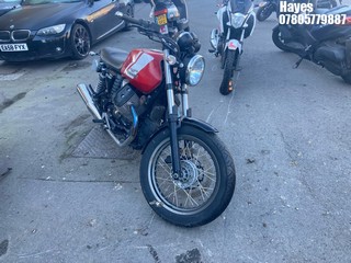 Location: Hayes - 2015 MOTO GUZZI V7 SPECIAL ABS Motorcycle REG: LF15SCX, Keys: No, MOT Expiry date: 11/08/2023, 744 Petrol, 6-speed manual transmission., Former Keepers: 1
