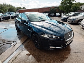 Location: St Helens - 2014 JAGUAR XF LUXURY V6 D AUTO 4 Door Saloon REG: ND14FPF, Keys: Yes, MOT Expiry date: 12/06/2025, 2993 CC Diesel, 8 Speed Automatic Diesel, Former Keepers: 4