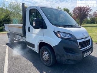 Location: Birmingham - 2018 PEUGEOT BOXER 335 L3 BLUE HDI Dropside Lorry REG: CN68GHF, 1997 Diesel, 6 Speed Manual Diesel, Former Keepers: 3, Keys: Yes, MOT Expiry date: 02/04/2027