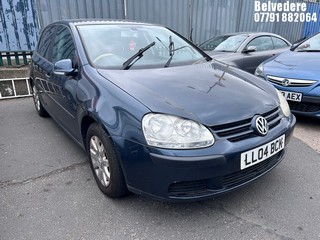 Location: Belvedere - 2004 VOLKSWAGEN GOLF FSI SE 5 Door Hatchback REG: LL04BCK, Keys: No, MOT Expiry date: 20/01/2026, 1598 Petrol, 6 Speed Manual Petrol, Former Keepers: 5