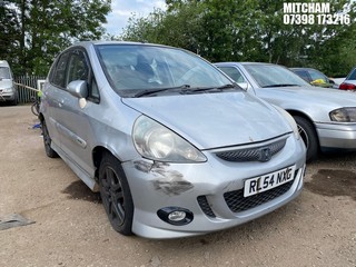 Location: Mitcham - 2005 HONDA JAZZ SE SPORT CVT 5 Door Hatchback REG: RL54NXG, Keys: No, MOT Expiry date: 15/01/2026, 1339 Petrol, Variable Speed Auto Petrol, Former Keepers: 15