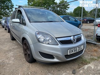 Location: Mitcham - 2006 VAUXHALL ZAFIRA LIFE MPV REG: EK56ZCL, Keys: No, MOT Expiry date: 05/10/2026, 1598 Petrol, 5 Speed Manual Petrol, Former Keepers: 7
