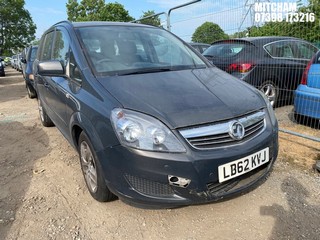 Location: Mitcham - 2012 VAUXHALL ZAFIRA EXCLUSIV MPV REG: LB62KVJ, Keys: No, MOT Expiry date: 24/02/2026, 1598 Petrol, 5 Speed Manual Petrol, Former Keepers: 3