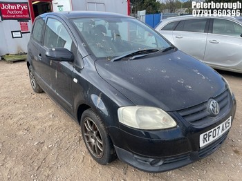 Location: Peterborough - 2007 VOLKSWAGEN URBAN FOX 75 3 Door Hatchback REG: RF07AXS, Keys: No, MOT Expiry date: 30/10/2025, 1390 Petrol, 5 Speed Manual Petrol, Former Keepers: 6