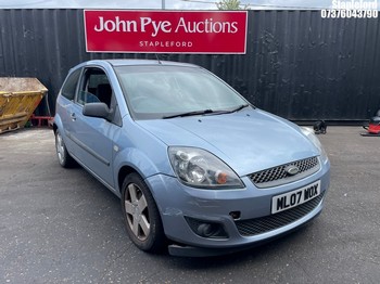 Location: Stapleford - 2007 FORD FIESTA ZETEC CLIMATE 3 Door Hatchback REG: ML07WOX, Keys: Yes, MOT Expiry date: 22/06/2026, 1388 Petrol, 5 Speed Manual Petrol, Former Keepers: 5