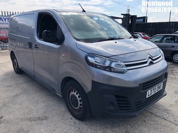 Location: Brentwood - 2020 CITROEN DISPATCH 1000 EN-PRISE BH Panel Van REG: LD70OMX, Keys: Yes, MOT Expiry date: 12/09/2025, 1500 Diesel, 6 Speed Manual Diesel, Former Keepers: 2