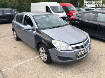 Location: Brentwood - 2009 VAUXHALL ASTRA ACTIVE 5 Door Hatchback REG: DA59HBF, Keys: No, MOT Expiry date: 01/04/2025, 1364 Petrol, 5 Speed Manual Petrol, Former Keepers: 3