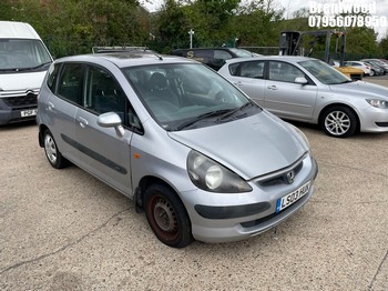 Location: Brentwood - 2003 HONDA JAZZ SE CVT 5 Door Hatchback REG: LS03HUK, Keys: No, MOT Expiry date: 29.09.2024, 1339 Petrol, Variable Speed Auto Petrol, Former Keepers: 4