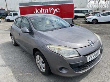 Location: South Wales - 2009 RENAULT MEGANE EXPRESSION VVT 100 5 Door Hatchback REG: YE59WFF, Keys: No, MOT Expiry date: 15/04/2025, 1598 Petrol, 5 Speed Manual Petrol, Former Keepers: 3
