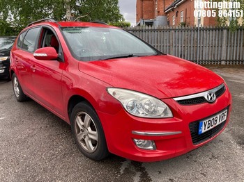 Location: Nottingham - 2008 HYUNDAI I30 COMFORT Estate REG: YB08VRF, Keys: No, MOT Expiry date: 18/08/2026, 1591 Petrol, 5 Speed Manual Petrol, Former Keepers: 6