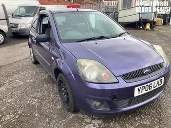 Location: Nottingham - 2006 FORD FIESTA ZETEC 3 Door Hatchback REG: YP06LHD, Keys: No, MOT Expiry date: 05/06/2025, 1388 Petrol, 5 Speed Manual Petrol, Former Keepers: 7