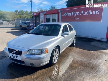 Location: Hull - 2004 VOLVO S60 D5 SE AUTO Estate REG: L99LRT, Keys: No, MOT Expiry date: 20/03/2027, 2401 Diesel, 5 Speed Auto Diesel, Former Keepers: 9