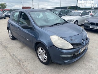Location: Belvedere - 2006 RENAULT CLIO EXPRESSION A 5 Door Hatchback REG: BV06AKO, 1598cc Petrol, 4 Speed Auto Petrol, Former Keepers:, Keys: Yes, MOT Expiry date: 28/12/2026