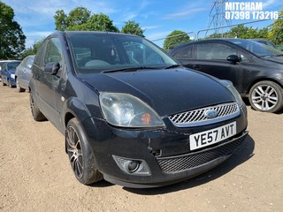 Location: Mitcham - 2007 FORD FIESTA ZETEC CLIMATE S-A 3 Door Hatchback REG: YE57AVT, Keys: No, MOT Expiry date: 01/04/2026, 1388 Petrol, 5 Speed Semi Auto Petrol, Former Keepers: 12