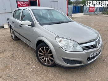 Location: Peterborough - 2009 VAUXHALL ASTRA LIFE A/C A 5 Door Hatchback REG: FE09GGX, Keys: No, MOT Expiry date: 29/08/2026, 1796 Petrol, 4 Speed Auto Petrol, Former Keepers: 5