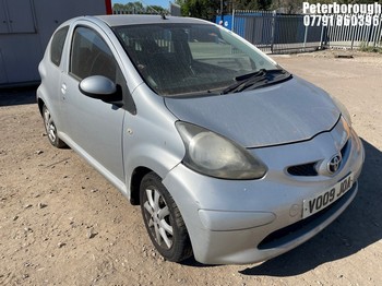 Location: Peterborough - 2009 TOYOTA AYGO PLATINUM VVT-I 3 Door Hatchback REG: VO09JOA, Keys: No, MOT Expiry date: 24/07/2026, 998 Petrol, 5 Speed Manual Petrol, Former Keepers: 12