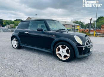 Location: Plymouth - 2004 MINI MINI COOPER S 3 Door Hatchback REG: WJ04DHL, Keys: No, MOT Expiry date: 27/07/2026, 1598 Petrol, 6 Speed Manual Petrol, Former Keepers: 11
