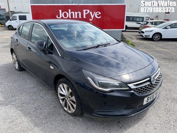 Location: South Wales - 2016 VAUXHALL ASTRA DESIGN CDTI ECOFLEX 5 Door Hatchback REG: BV16MXD, Keys: No, MOT Expiry date: 20/12/2024, 1598 Diesel, 6 Speed Manual Diesel, Former Keepers: 2