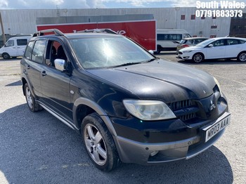 Location: South Wales - 2005 MITSUBISHI OUTLANDER SPORT SE AUTO Estate REG: MR03AAA, Keys: No, MOT Expiry date: 16/01/2026, 2378 Petrol, 4 Speed Auto Petrol, Former Keepers: 4