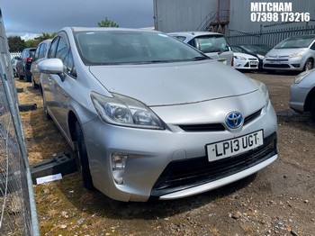 Location: Mitcham - 2013 TOYOTA PRIUS HYBRID 5 Door Hatchback REG: LP13UGT, Keys: No, MOT Expiry date: 22/06/2026, 1797 Hybrid Electric, AUTOMATIC, Former Keepers: 4