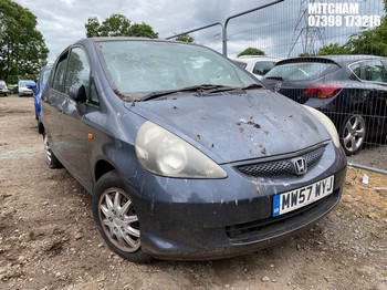Location: Mitcham - 2008 HONDA JAZZ S 5 Door Hatchback REG: MW57WYJ, Keys: No, MOT Expiry date: 31/03/2026, 1246 Petrol, 5 Speed Manual Petrol, Former Keepers: 4