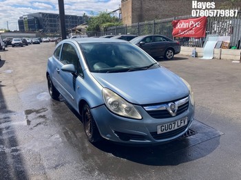 Location: Hayes - 2007 VAUXHALL CORSA CLUB A/C 3 Door Hatchback REG: GU07LFV, Keys: No, MOT Expiry date: 09/07/2026, 1364 Petrol, 5 Speed Manual Petrol, Former Keepers: 3