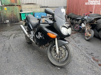 Location: Stapleford - 2000 SUZUKI GSX 750 FY Motorcycle REG: W766VGH, Keys: No, MOT Expiry date: 21/03/2023, 750 Petrol,, Former Keepers: 6