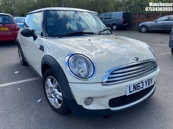 Location: Manchester - 2013 MINI ONE AUTO 3 Door Hatchback REG: LN63YBY, 1598 PETROL, 6 Speed Auto Petrol, Former Keepers: 4, Keys: No, MOT Expiry date: 02/11/2025