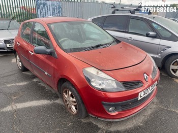 Location: Belvedere - 2007 RENAULT CLIO DYNAMIQUE 5 Door Hatchback REG: LX07ZGH, Keys: No, MOT Expiry date: 08/10/2026, 1390 Petrol, 5 Speed Manual Petrol, Former Keepers: 3