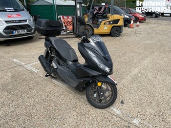 Location: Brentwood - 2021 HONDA WW 125 A-M Motorcycle REG: EA21SHZ, Keys: No, MOT Expiry date: 15/06/2024, 125 Petrol, Auto Petrol, Former Keepers: 1