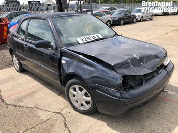 Location: Brentwood - 1999 VOLKSWAGEN GOLF CABRIOLET SE AUTO Convertible REG: V281DLE, Keys: No, MOT Expiry date: 29/11/2025, 1595 Petrol, 4 Speed Auto Petrol, Former Keepers: 10