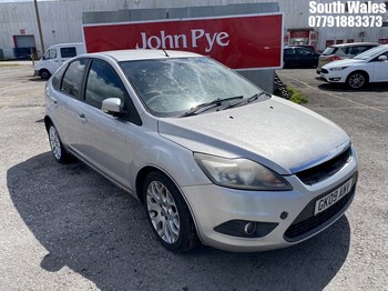 Location: South Wales - 2009 FORD FOCUS ZETEC TDCI 109 5 Door Hatchback REG: GK09ANV, Keys: No, MOT Expiry date: 17/02/2026, 1560 Diesel, 5 Speed Manual Diesel, Former Keepers: 5