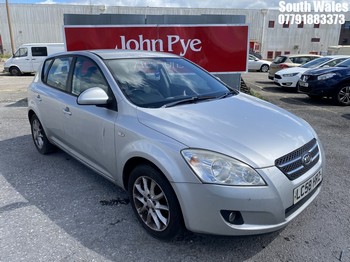 Location: South Wales - 2008 KIA CEE'D LS 5 Door Hatchback REG: LC58HRZ, Keys: No, MOT Expiry date: 12/06/2026, 1591 Petrol, 5 Speed Manual Petrol, Former Keepers: 7