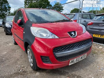 Location: Mitcham - 2010 PEUGEOT 107 URBAN 3 Door Hatchback REG: ML60WOD, Keys: No, MOT Expiry date: 31/01/2026, 998 Petrol, 5 Speed Manual Petrol, Former Keepers: 4