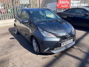 Location: Hayes - 2015 TOYOTA AYGO X-PRESSION VVT-I 5 Door Hatchback REG: MF65SYA, Keys: No, MOT Expiry date: 03/06/2026, 998 Petrol, 5 Speed Manual Petrol, Former Keepers: 5