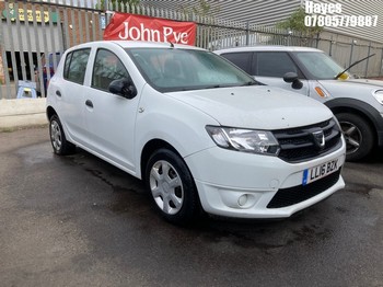 Location: Hayes - 2016 DACIA SANDERO AMBIANCE TCE 5 Door Hatchback REG: LL16BZK, Keys: No, MOT Expiry date: 30/01/2026, 898 Petrol, 5 Speed Manual Petrol, Former Keepers: 2