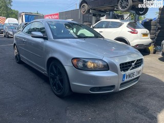 Location: Stapleford - 2006 VOLVO C70 SPORT Convertible REG: VN06ZWR, Keys: Yes, MOT Expiry date: 25/07/2026, 2435 Petrol, 6 Speed Manual Petrol, Former Keepers: 3