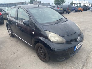 Location: BELVEDERE - 2010 TOYOTA AYGO BLACK VVT-I 5 Door Hatchback REG: LD60AUO, 998cc Petrol, 5 Speed Manual Petrol, Former Keepers: 3, Keys: No, MOT: Expiry date19/10/2026