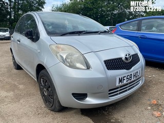 Location: Mitcham - 2009 TOYOTA YARIS T2 5 Door Hatchback REG: MF58HOJ, Keys: No, MOT Expiry date: 21/01/2025, 998 Petrol, 5 Speed Manual Petrol, Former Keepers: 5