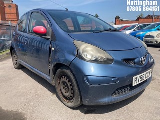 Location: Nottingham - 2008 TOYOTA AYGO BLUE VVT-I 5 Door Hatchback REG: RV58CXN, Keys: Yes, MOT Expiry date: 22/04/2027, 998 Petrol, 5 Speed Manual Petrol, Former Keepers: 8