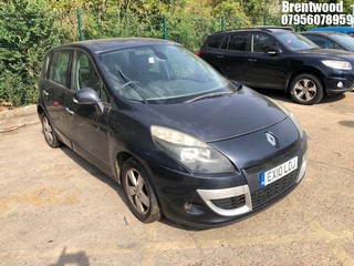Location: Brentwood - 2010 RENAULT SCENIC DYNAMIQUE VVT MPV REG: EX10LDJ, Keys: No, MOT Expiry date: 29/03/2025, 1598 Petrol, 6 Speed Manual Petrol, Former Keepers: 5