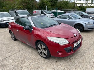 Location: Brentwood - 2010 RENAULT MEGANE DYNAMIQUE TTOM TCE Convertible REG: SB60MYM, Keys: No, MOT Expiry date: 10/04/2026, 1397 Petrol, 6 Speed Manual Petrol, Former Keepers: 10