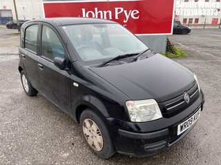 Location: South Wales - 2009 FIAT PANDA DYNAMIC ECO 5 Door Hatchback REG: WR09KUF, Keys: No, MOT Expiry date: 14/09/2025, 1242 Petrol, 5 Speed Manual Petrol, Former Keepers: 8