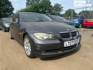 Location: Mitcham - 2007 BMW 325D SE 4 Door Saloon REG: LT07EXV, Keys: No, MOT Expiry date: 23/10/2025, 2993 Diesel, 6 Speed Manual Diesel, Former Keepers: 3